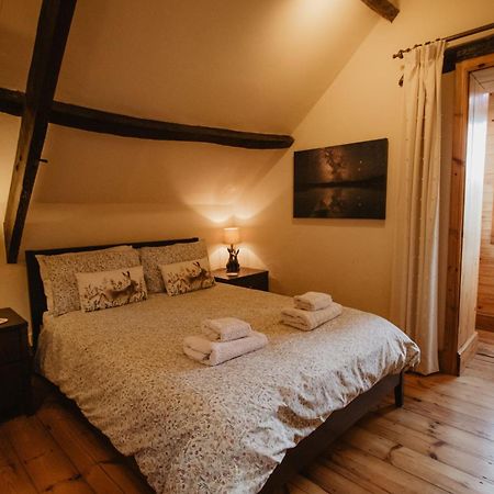 バーンスタプル Holwell Holistic Retreat Bed & Breakfast エクステリア 写真