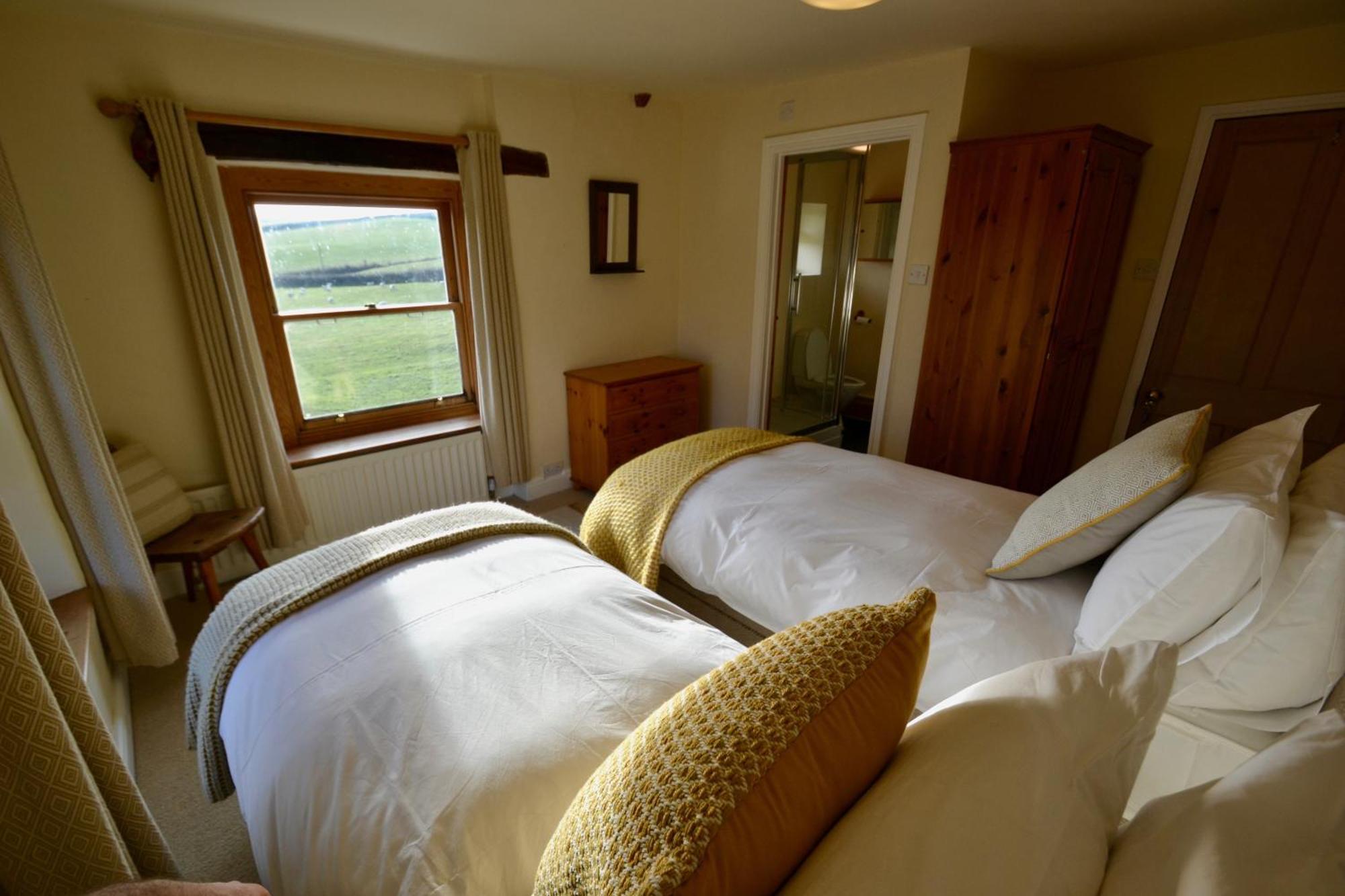 バーンスタプル Holwell Holistic Retreat Bed & Breakfast 部屋 写真