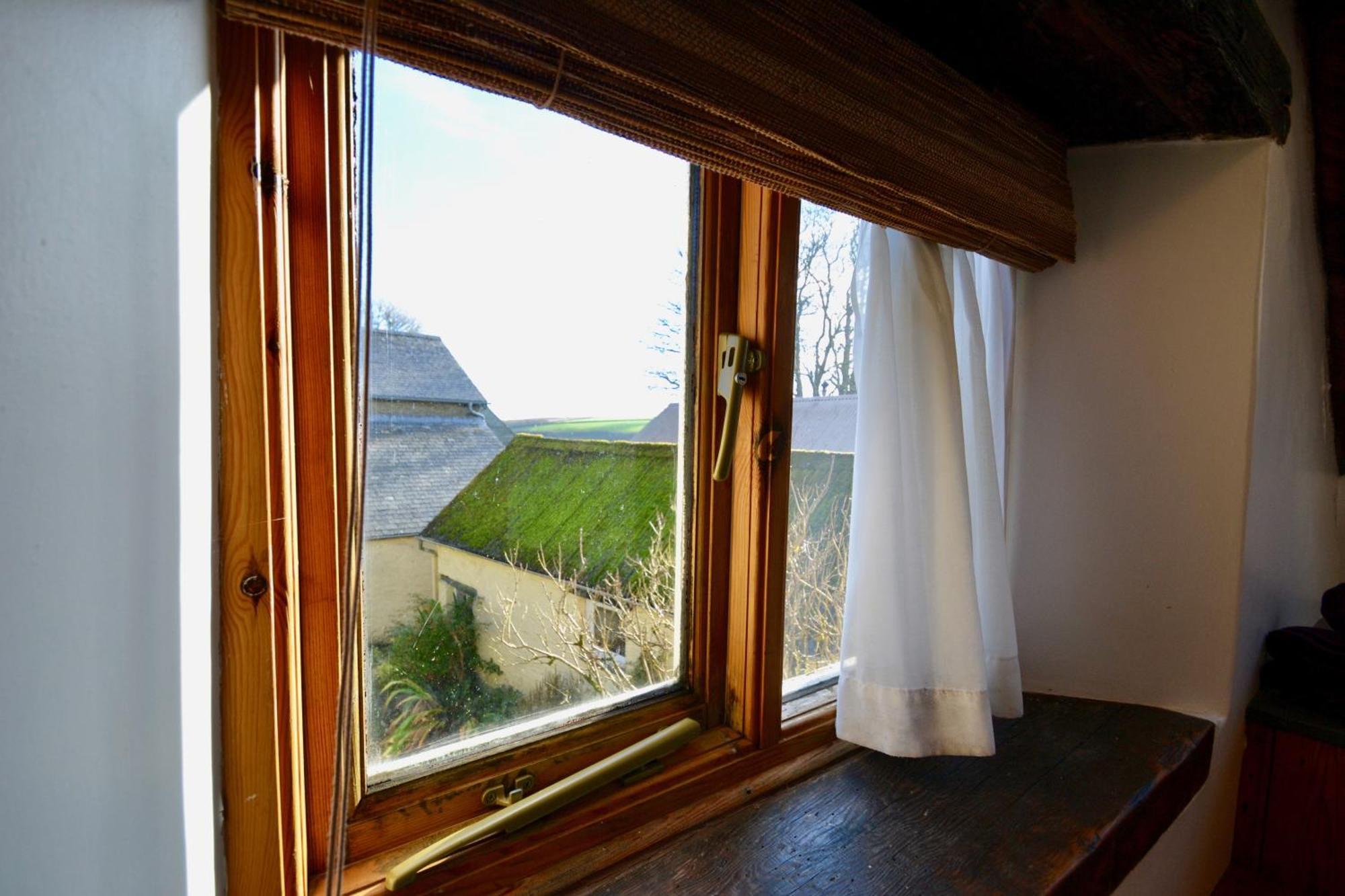バーンスタプル Holwell Holistic Retreat Bed & Breakfast 部屋 写真