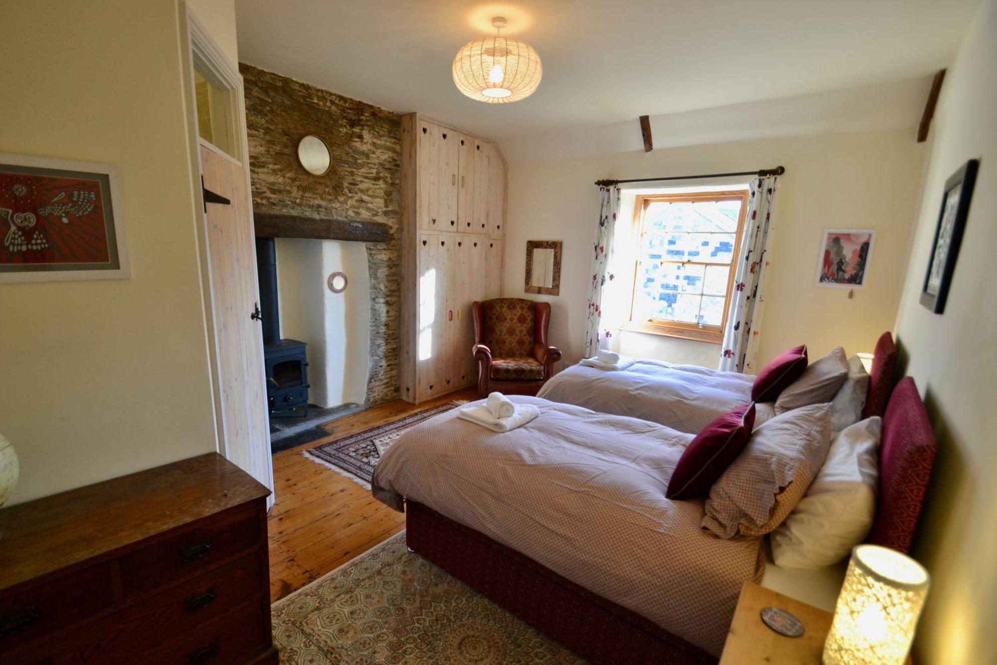 バーンスタプル Holwell Holistic Retreat Bed & Breakfast 部屋 写真