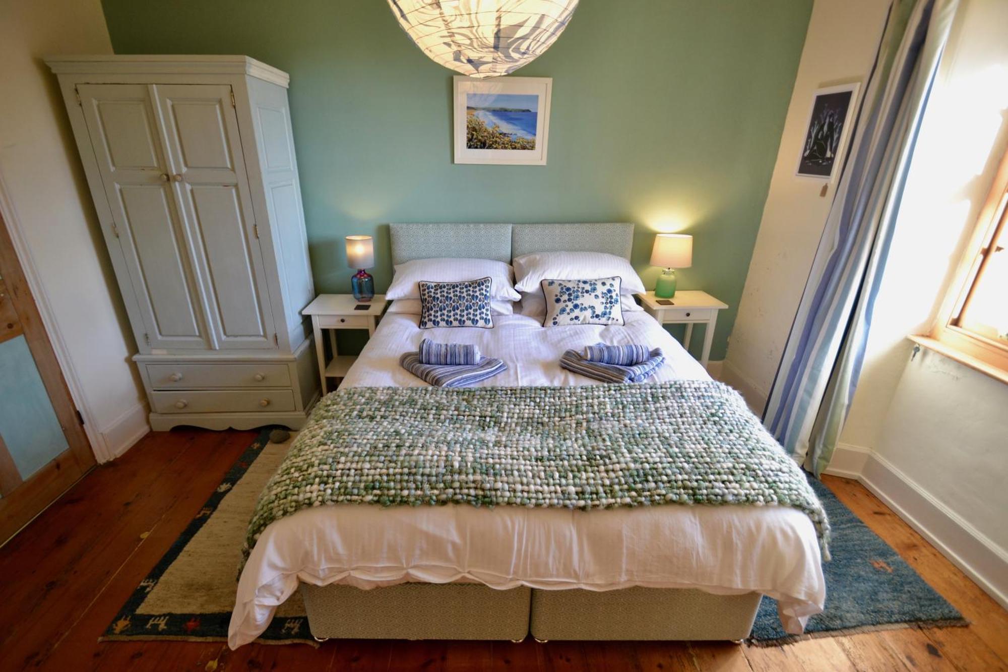 バーンスタプル Holwell Holistic Retreat Bed & Breakfast 部屋 写真