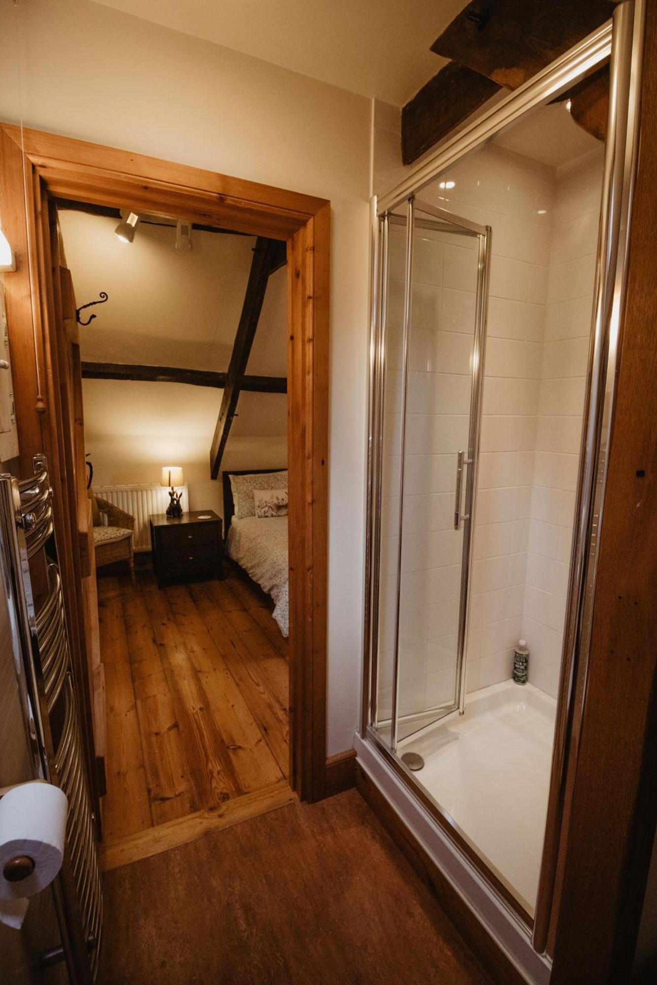 バーンスタプル Holwell Holistic Retreat Bed & Breakfast エクステリア 写真